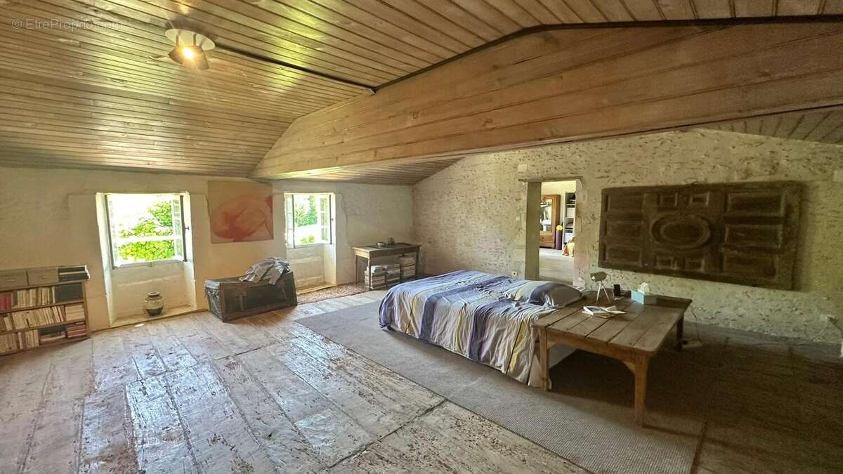 Photo 8 - Maison à CHANIERS