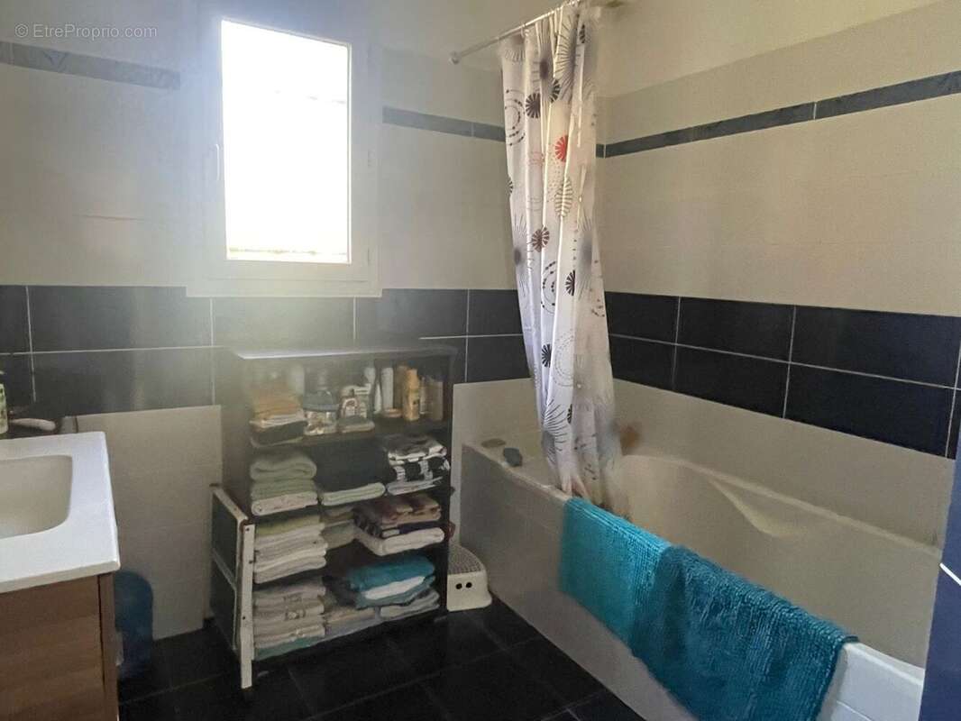 Maison à FONTENILLES