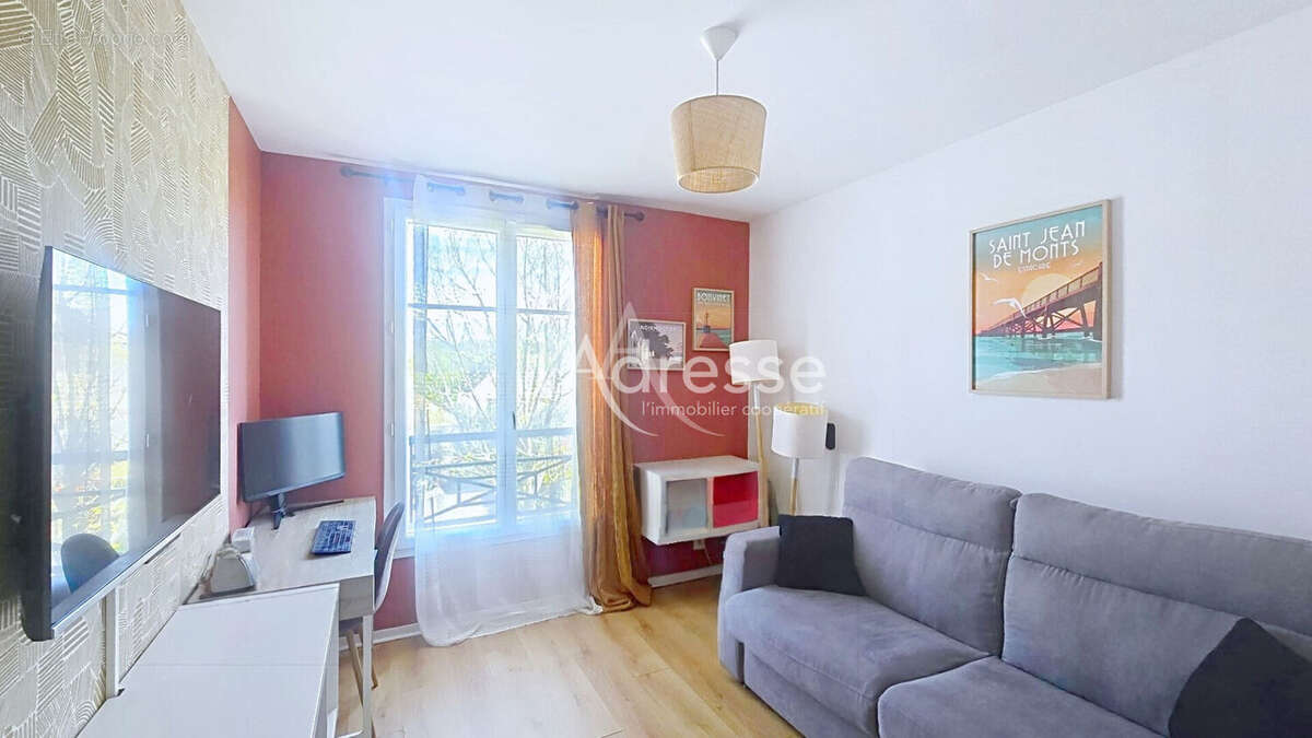 Maison à MAGNY-LE-HONGRE