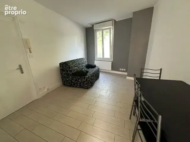 LAVAL Avesnières, un immeuble de rapport comprenant 6 studios. - photo 13