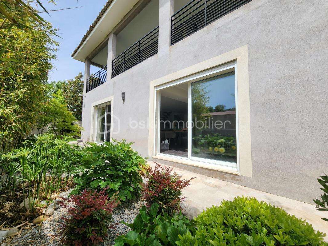 Local commercial + logement de fonction - photo 14