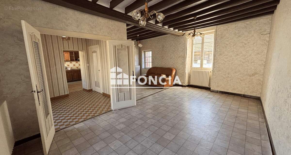 Maison à LA QUINTE