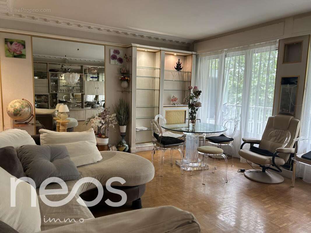 Appartement à NOGENT-SUR-MARNE