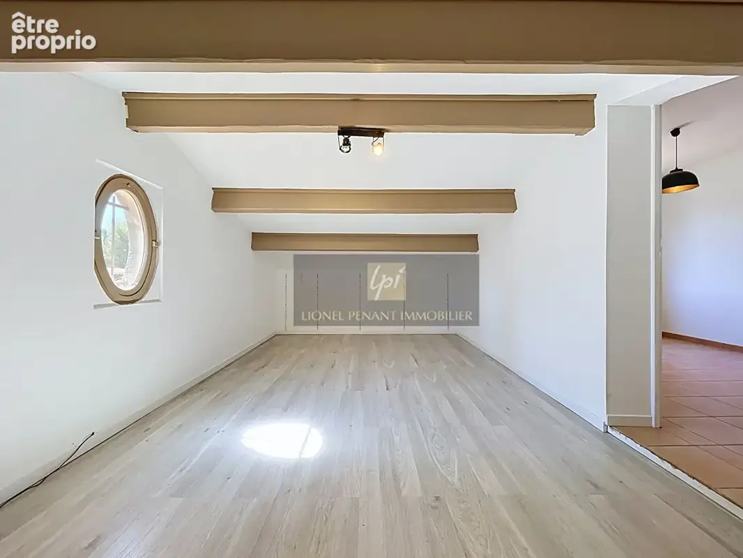 Mazan villa t7 160m² environ avec piscine garage terrasses sur un terrain de 3650m² - photo 14