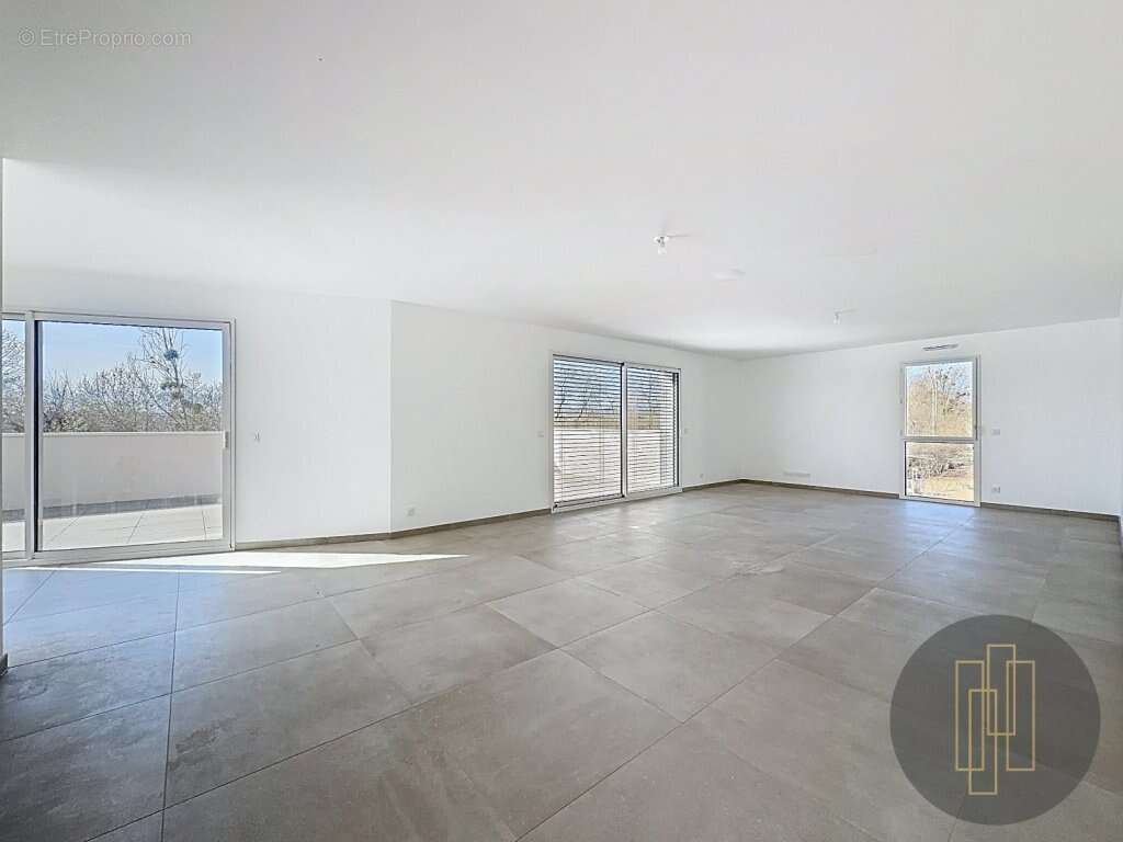 Appartement à ARNAS