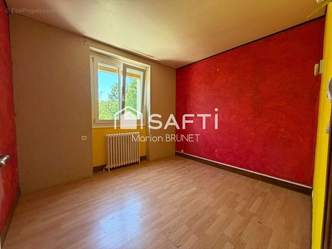 Maison 90 m² à Saint-Just-En-Chaussee  - photo 7