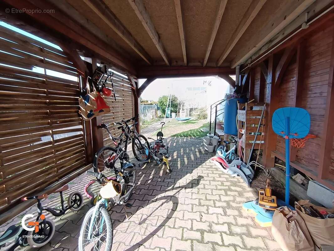 Maison à CRIQUEBEUF-SUR-SEINE