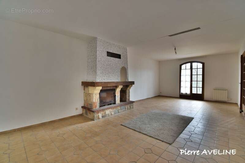 Maison à LA BAZOCHE-GOUET