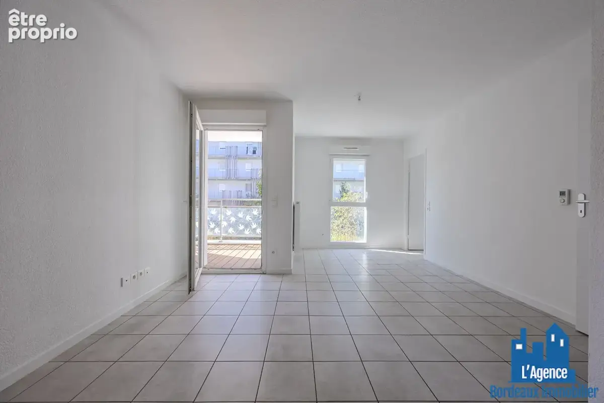 Exclusivité !!! lormont - la ramade - appartement type 2 de 42 m²  avec terrasse + place de parking exterieure. michaël vigier o - photo 3