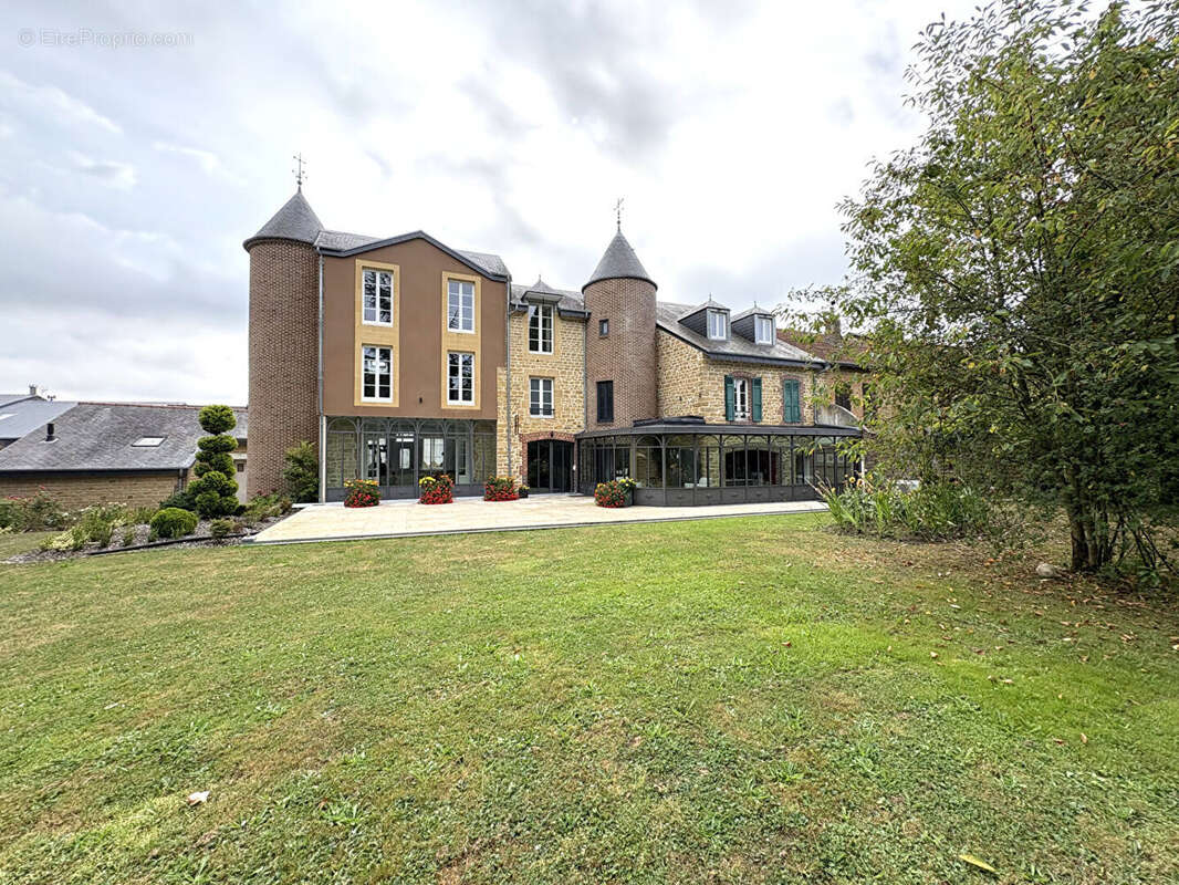 Maison à CHARLEVILLE-MEZIERES