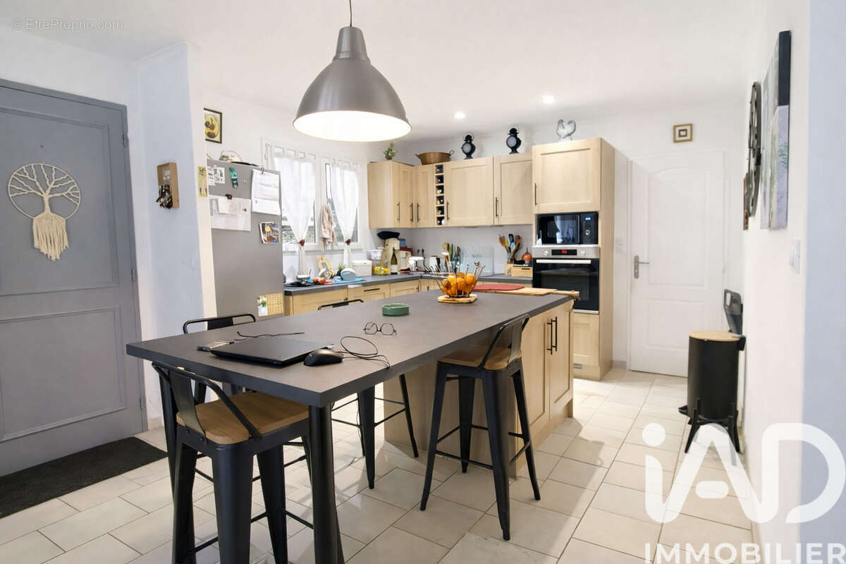 Photo 5 - Maison à MEYNES