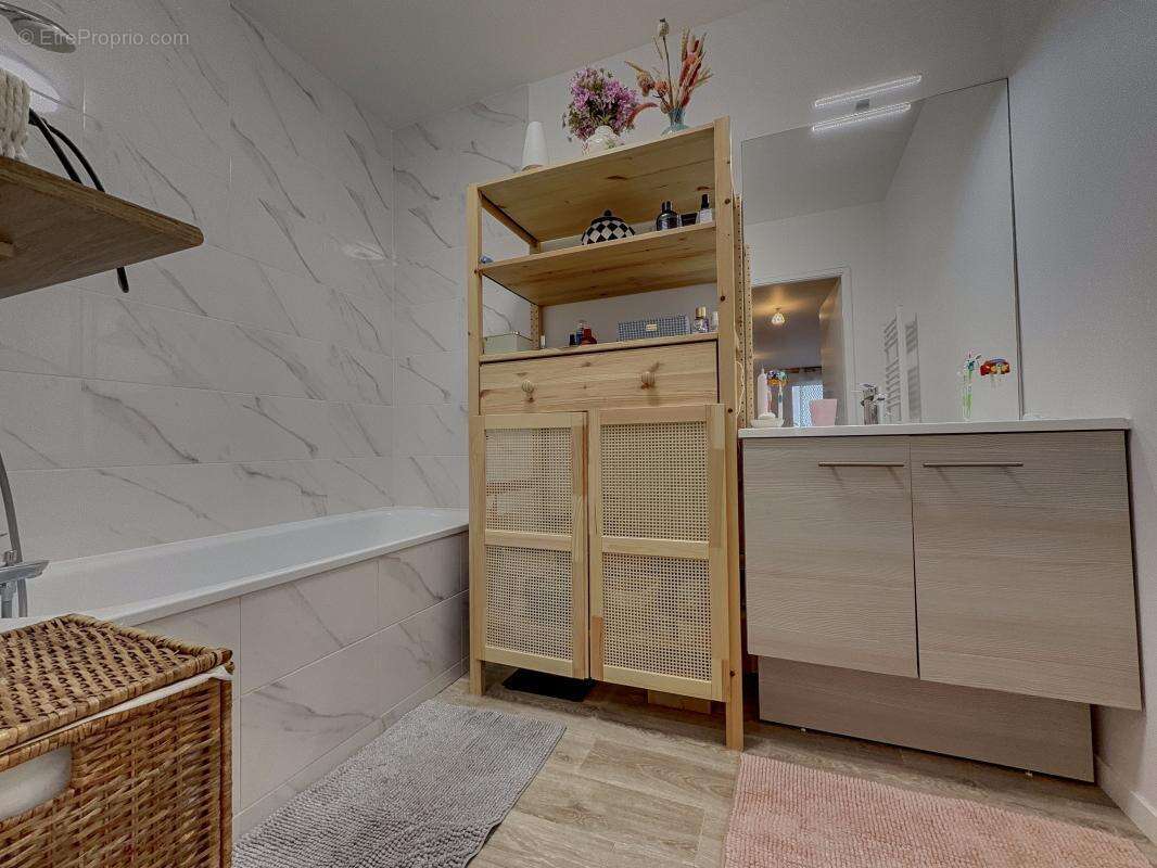 Appartement à FONTAINE-LES-DIJON