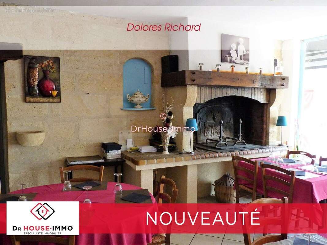 Maison à SAINT-MEDARD-DE-GUIZIERES