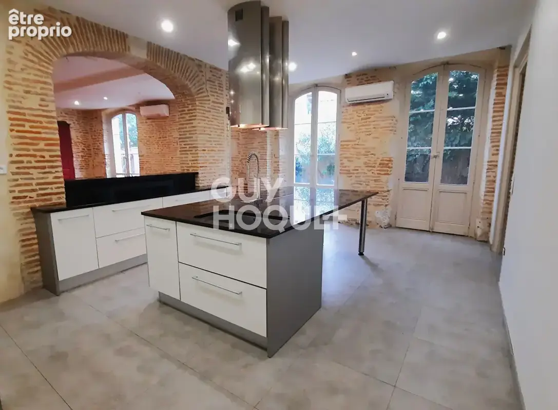 Appartement de caractère en centre-ville, avec terrasse - photo 2