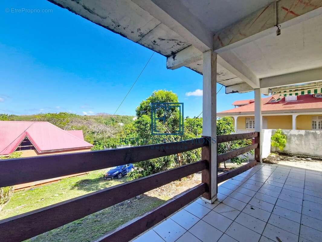 Maison à LE GOSIER