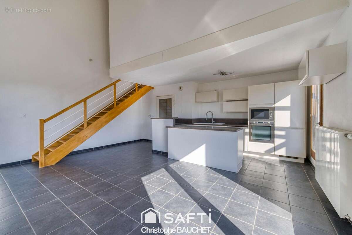 Photo 2 - Appartement à BOURG-EN-BRESSE