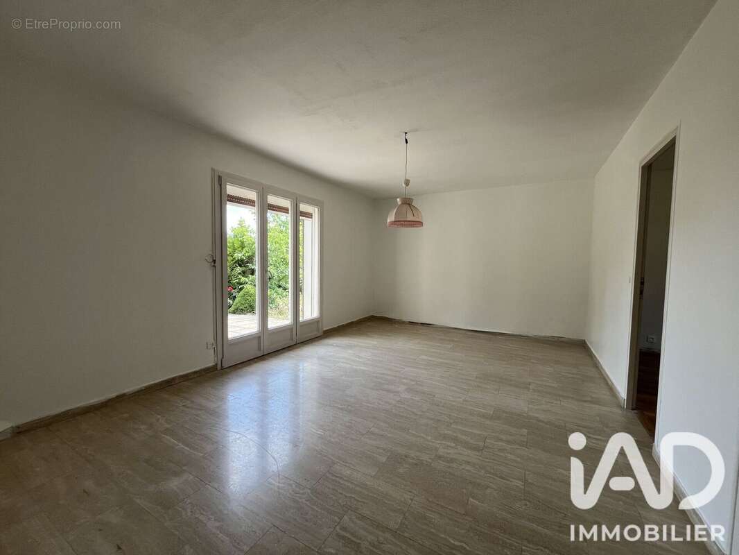 Photo 6 - Maison à LONGEVILLE-SUR-MOGNE
