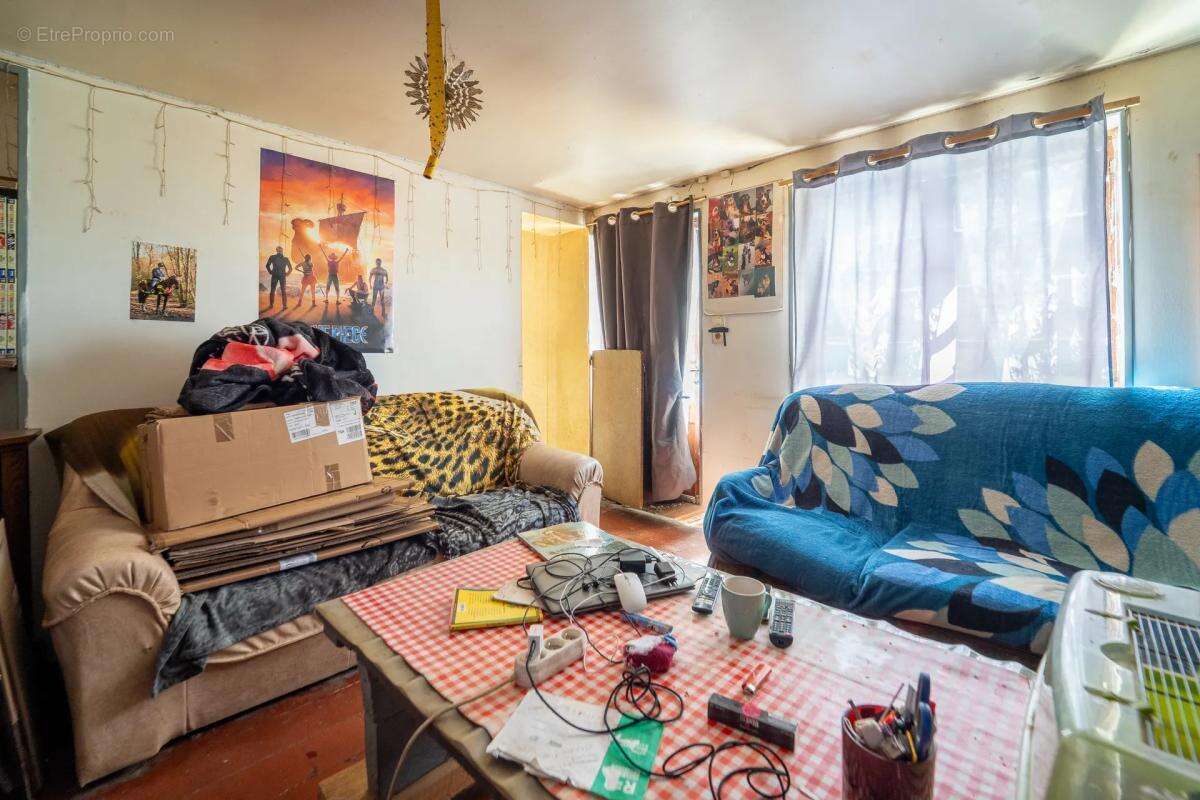 À restaurer entièrement – Un cadre exceptionnel face à la Seine - photo 11