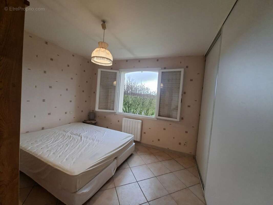Maison à REALMONT
