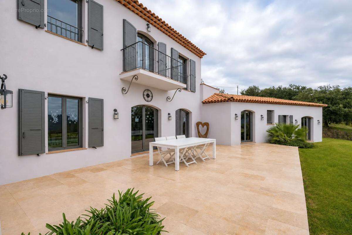 Luxueuse villa au Plan-de-la-Tour - photo 14