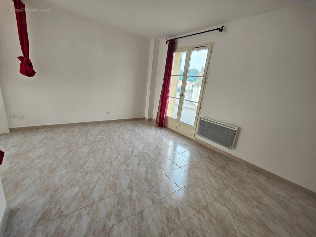 Appartement à BRUYERES-SUR-OISE
