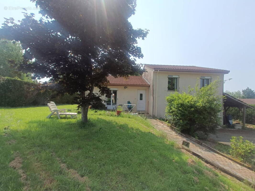 Photo 1 - Maison à CUBLIZE