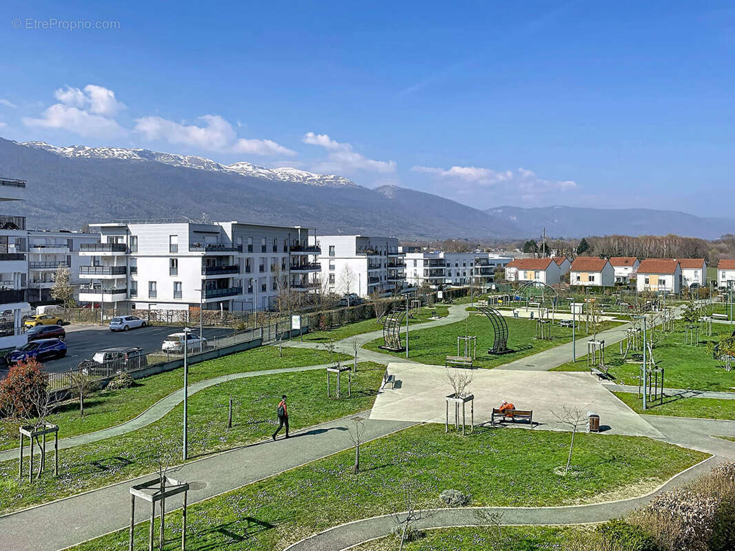 Appartement à SAINT-GENIS-POUILLY