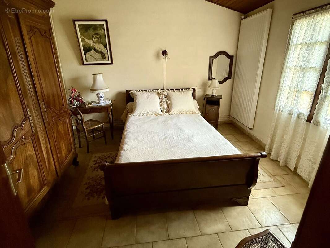 Maison à SAINTE-FOY-LA-GRANDE