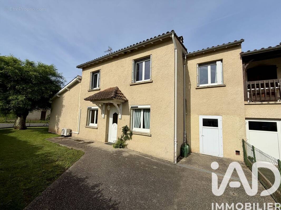 Photo 1 - Maison à LACAPELLE-MARIVAL
