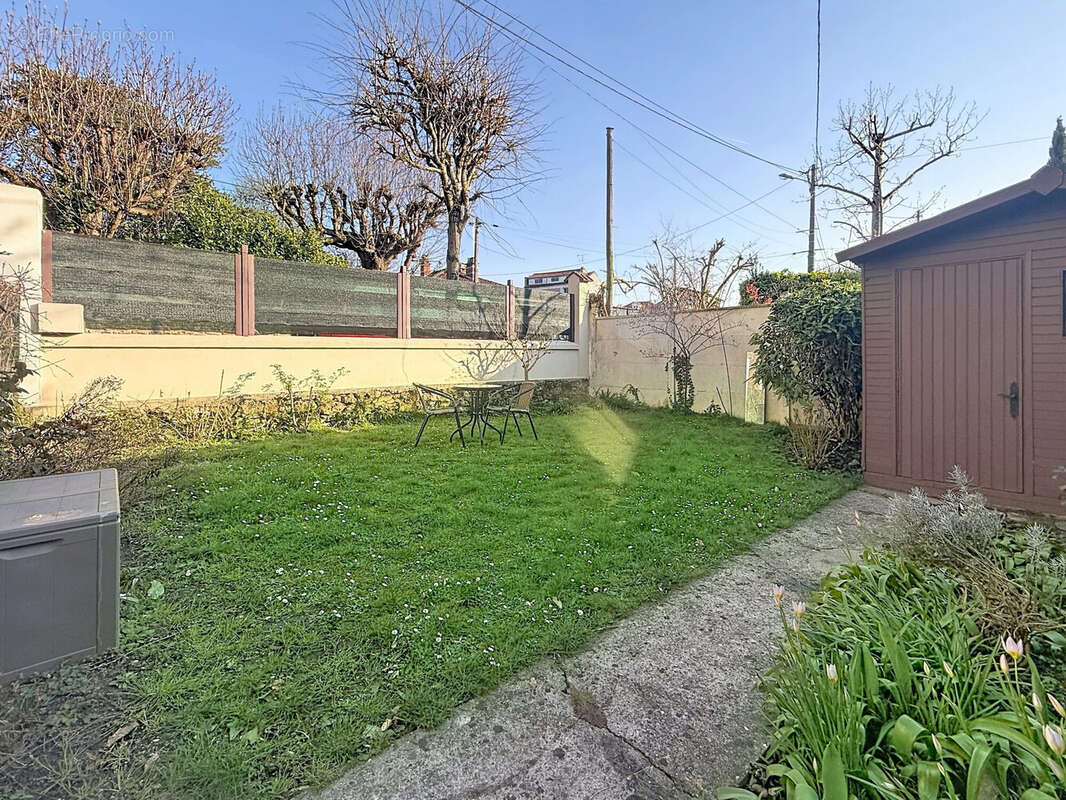 Appartement à NEUILLY-PLAISANCE