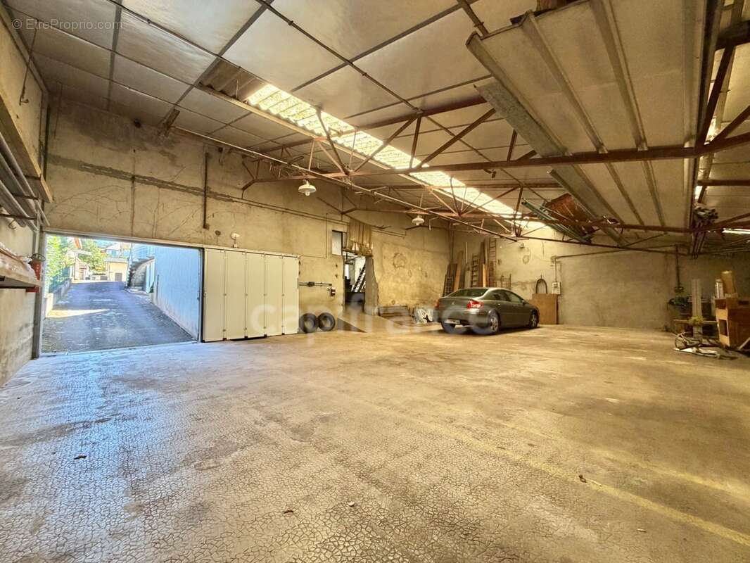 Ensemble immobilier : maison + appartement independant + garage de 135m2 + dependances et terrain clos – rare sur le secteur - photo 20