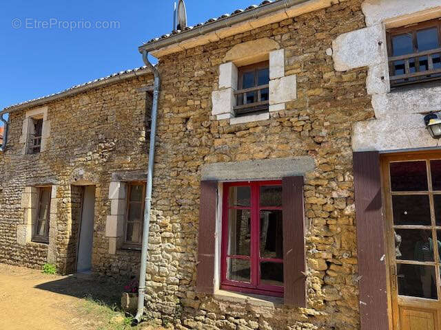 Maison à SAINTE-HERMINE