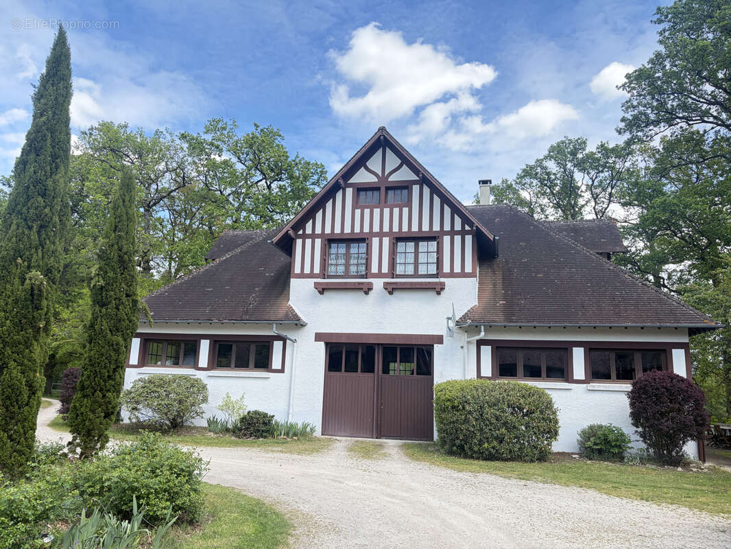 Maison à LIGNY-LE-RIBAULT