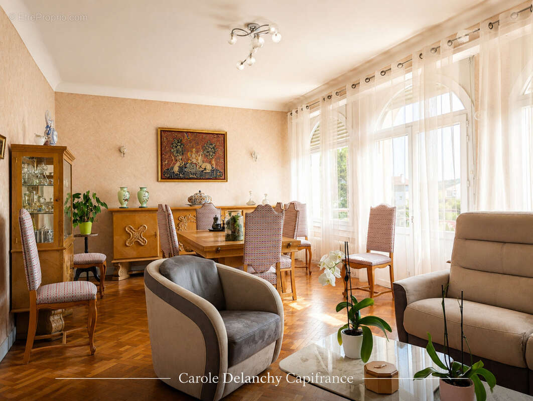 Maison d'architecte, 170 m² + 90 m² sur terrain de 1500 m² à AIRE SUR L'ADOUR (40) - photo 6