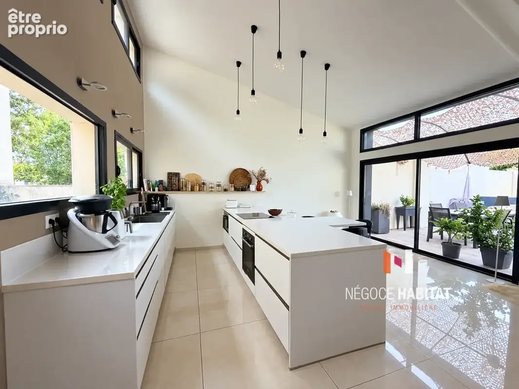 Maison de village renovee avec terrasse et piscine - photo 3