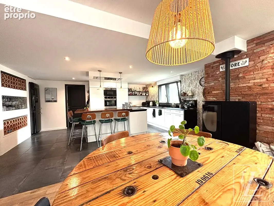 PLANGUENOUAL : Maison rénovée 6 pièces 175 m2 (env) - photo 7