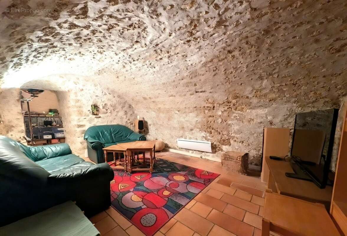 Maison à SAINT-REMY-L&#039;HONORE