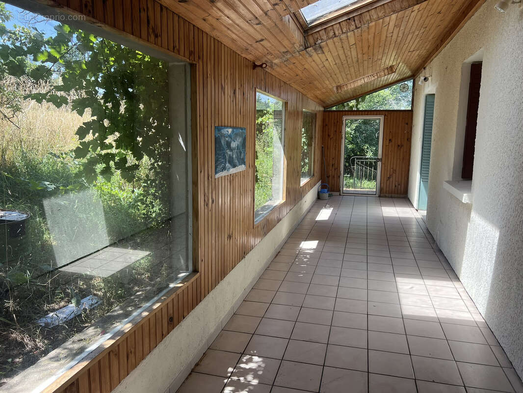 Maison à CHAROLLES