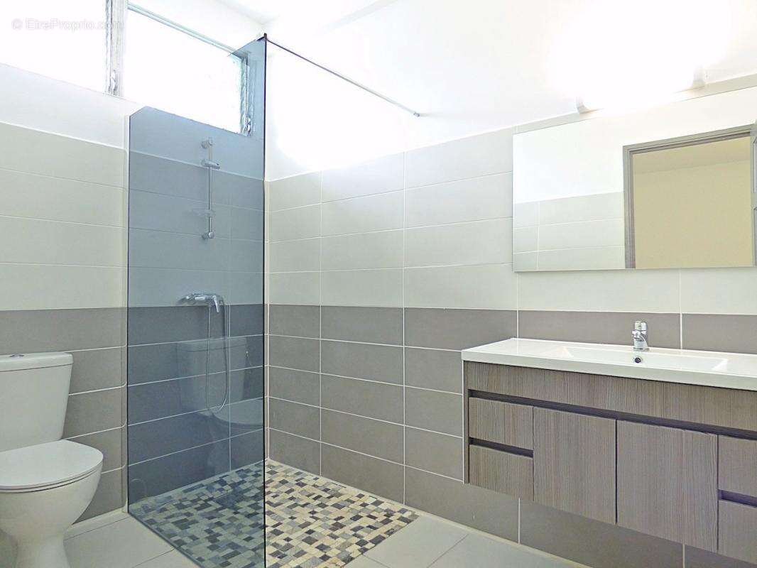 Maison à LE LAMENTIN