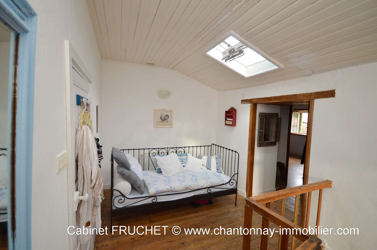 Axe chantonnay - mouilleron-saint-germain  - jolie maison de caractère - photo 7