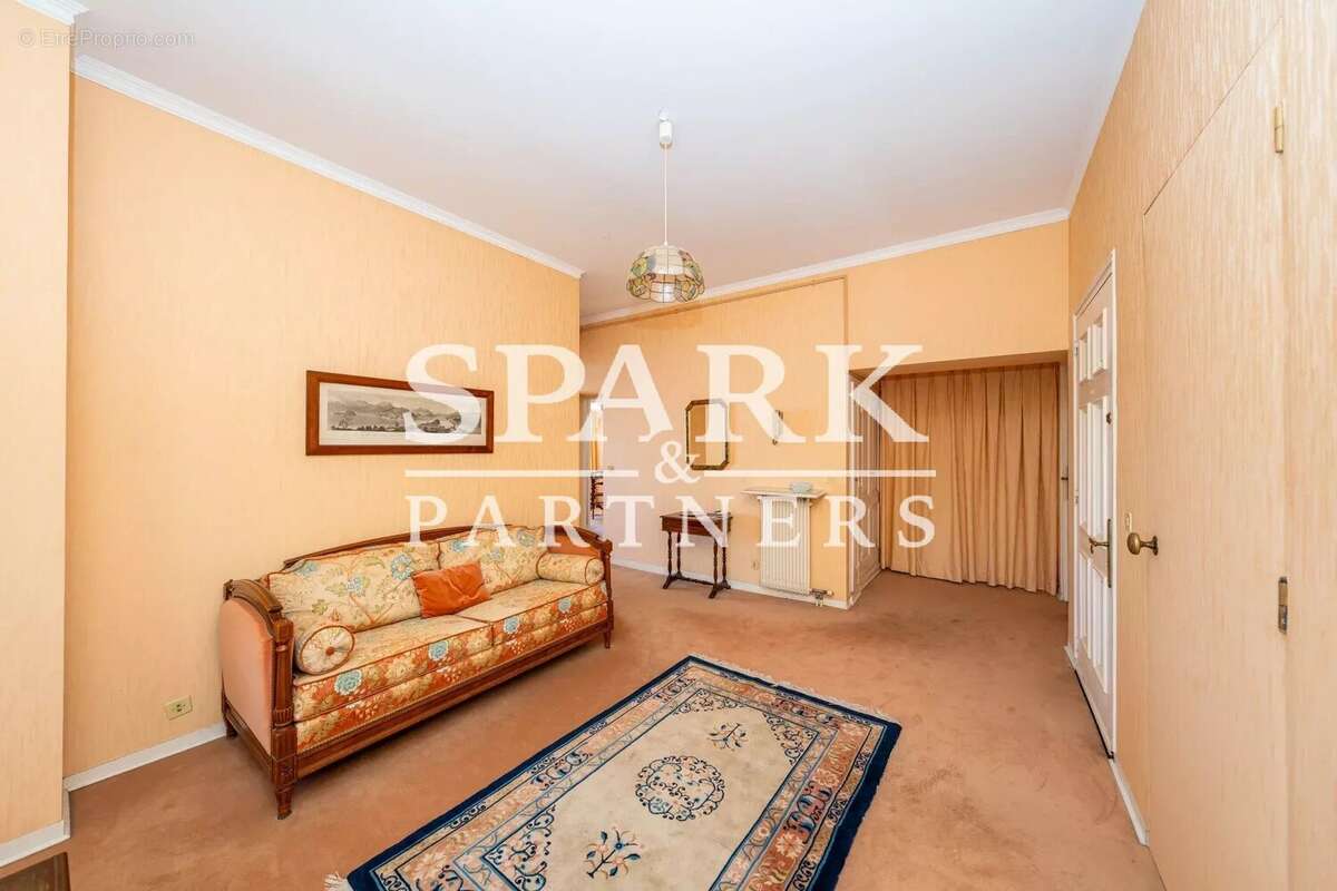 Appartement à BEAULIEU-SUR-MER