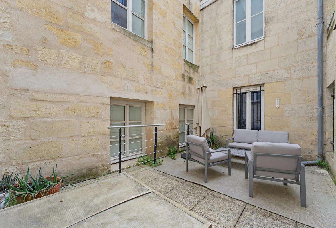 Appartement à BORDEAUX