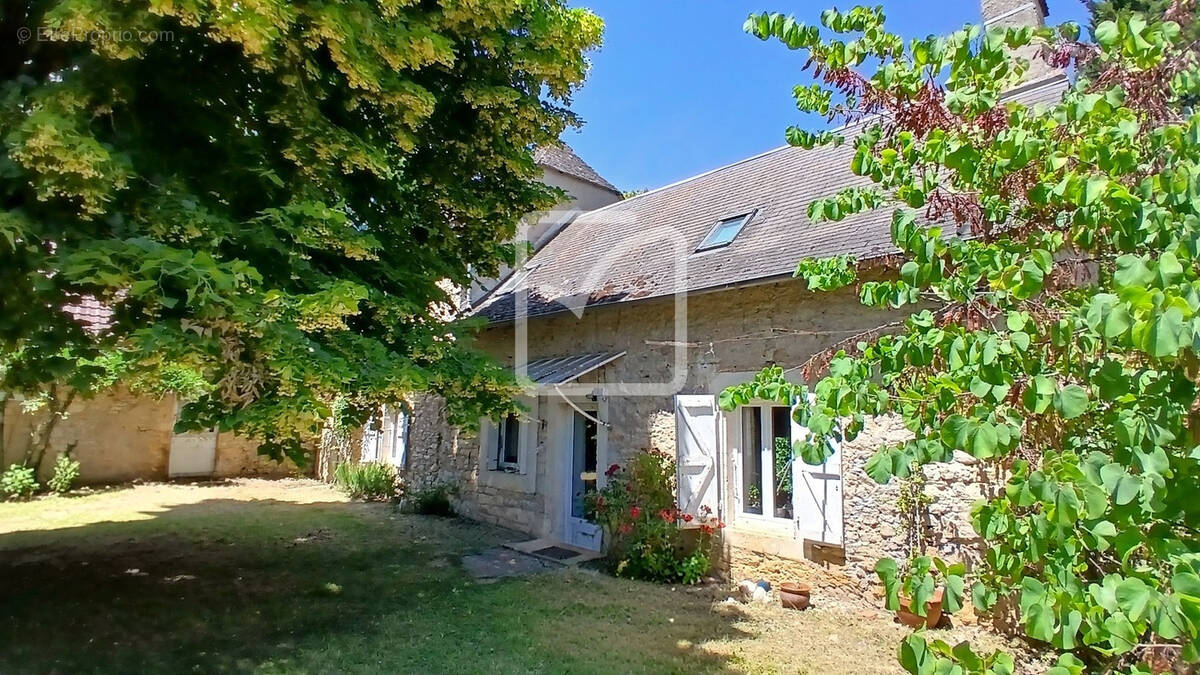 Maison à MARTEL