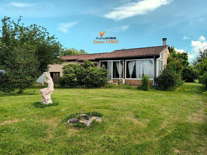 Maison à SAINT-AVIT-SAINT-NAZAIRE