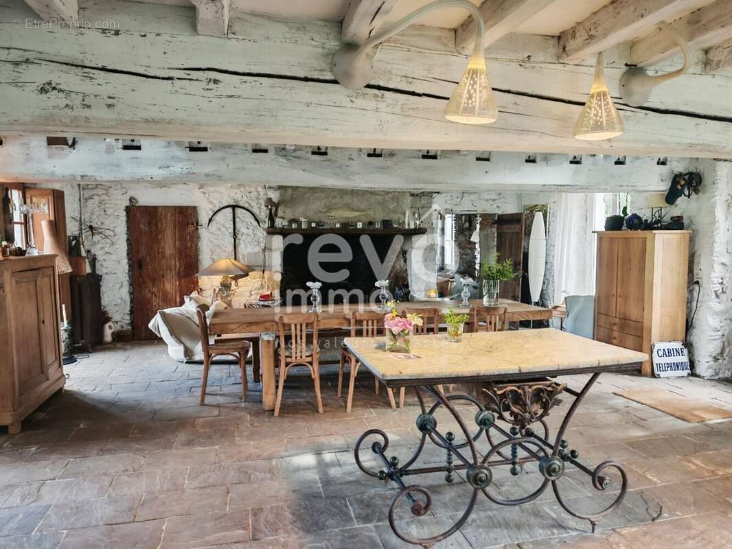 Maison d'exception  vue sur loire 7 pieces - photo 4