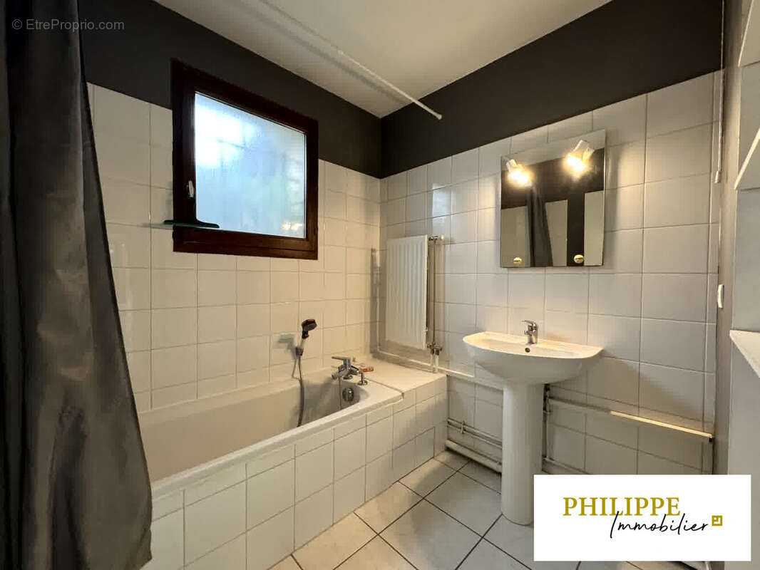 Appartement à LA RAVOIRE