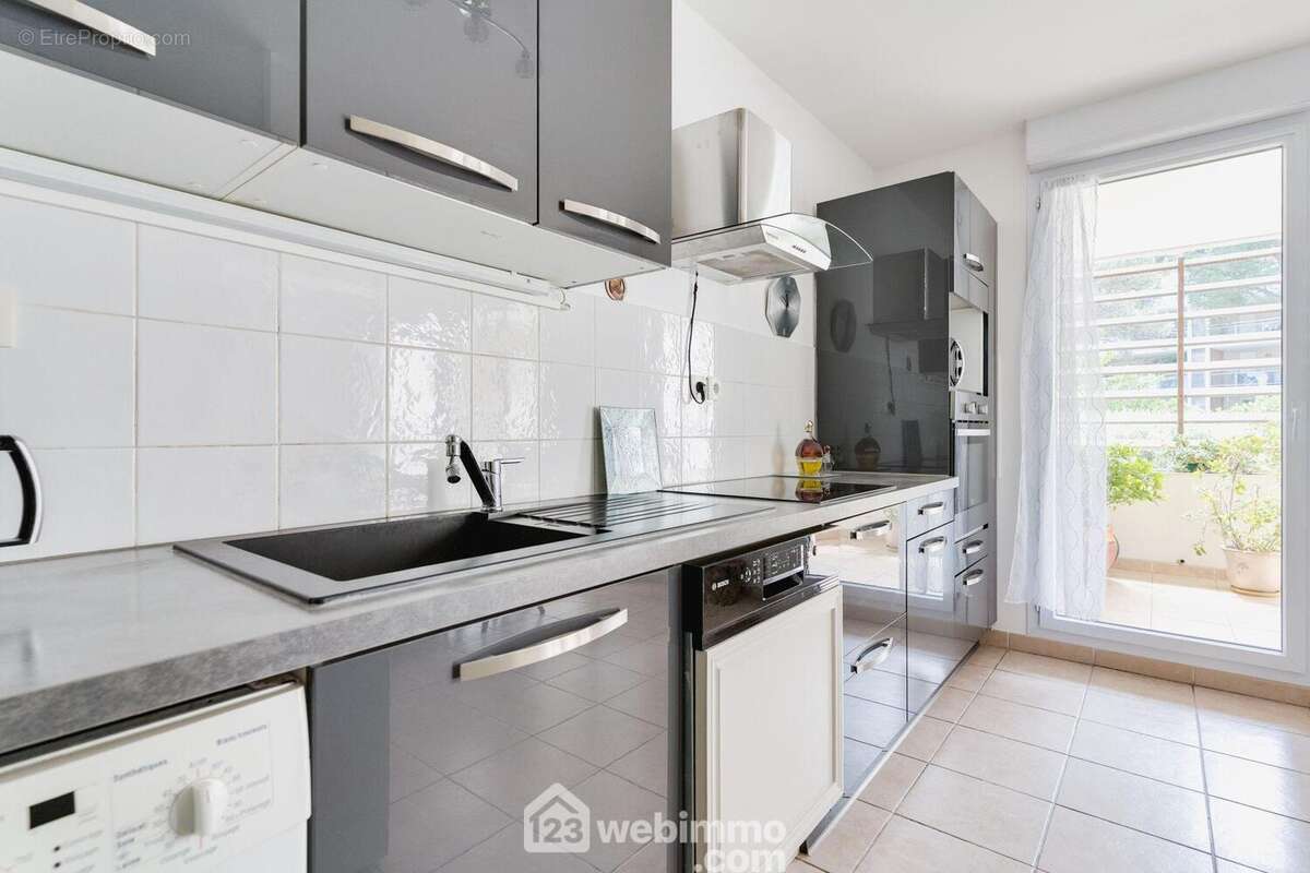 Appartement 72 m² à Marseille-9e  - photo 105