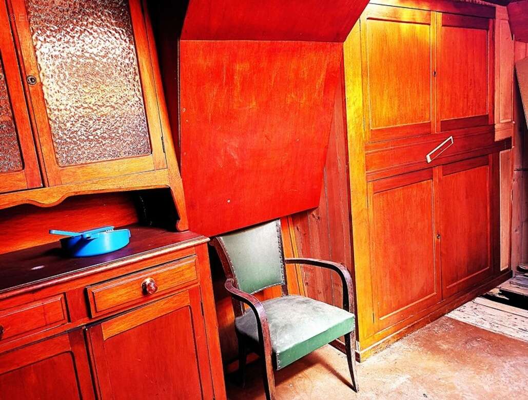 Maison à VILLENEUVE-LA-GARENNE