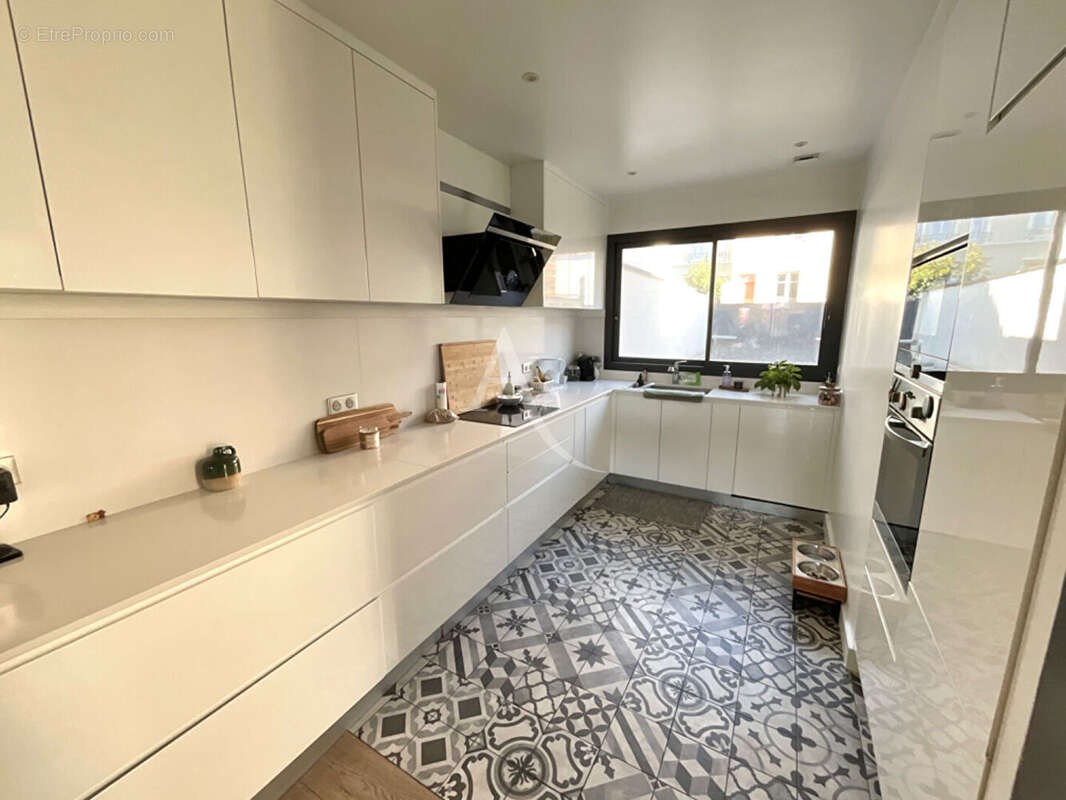 Maison à FONTENAY-SOUS-BOIS