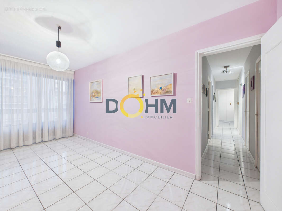 Sublime T5 110 m2 Large balcon / Garage / Ascenseur - photo 11